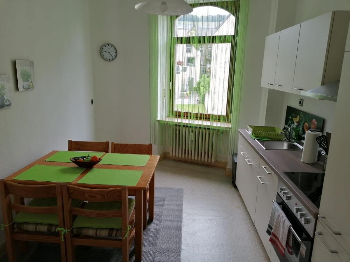 Mosel-Ferienwohnung Bewo Bernkastel-Kues Exteriör bild